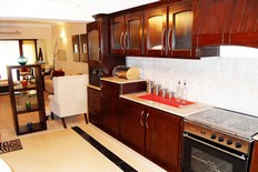 Country-Club-Apartments-Kitchen